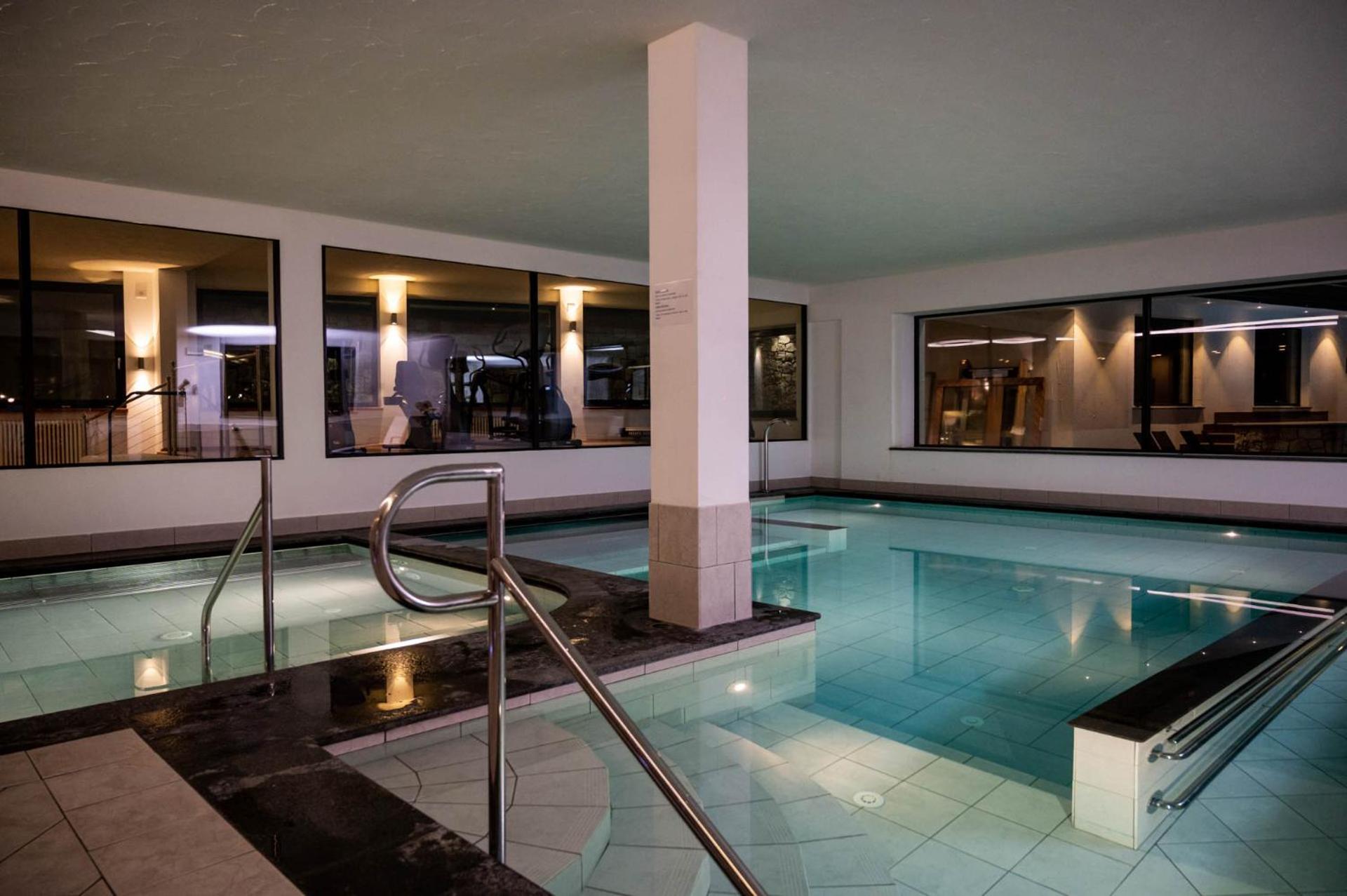 Hotel Terme Antico Bagno Pozza di Fassa Bagian luar foto